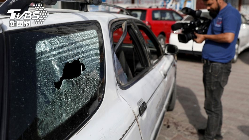 總統發言人梅納帕爾在車上遭塔利班槍殺。（圖／達志影像美聯社）