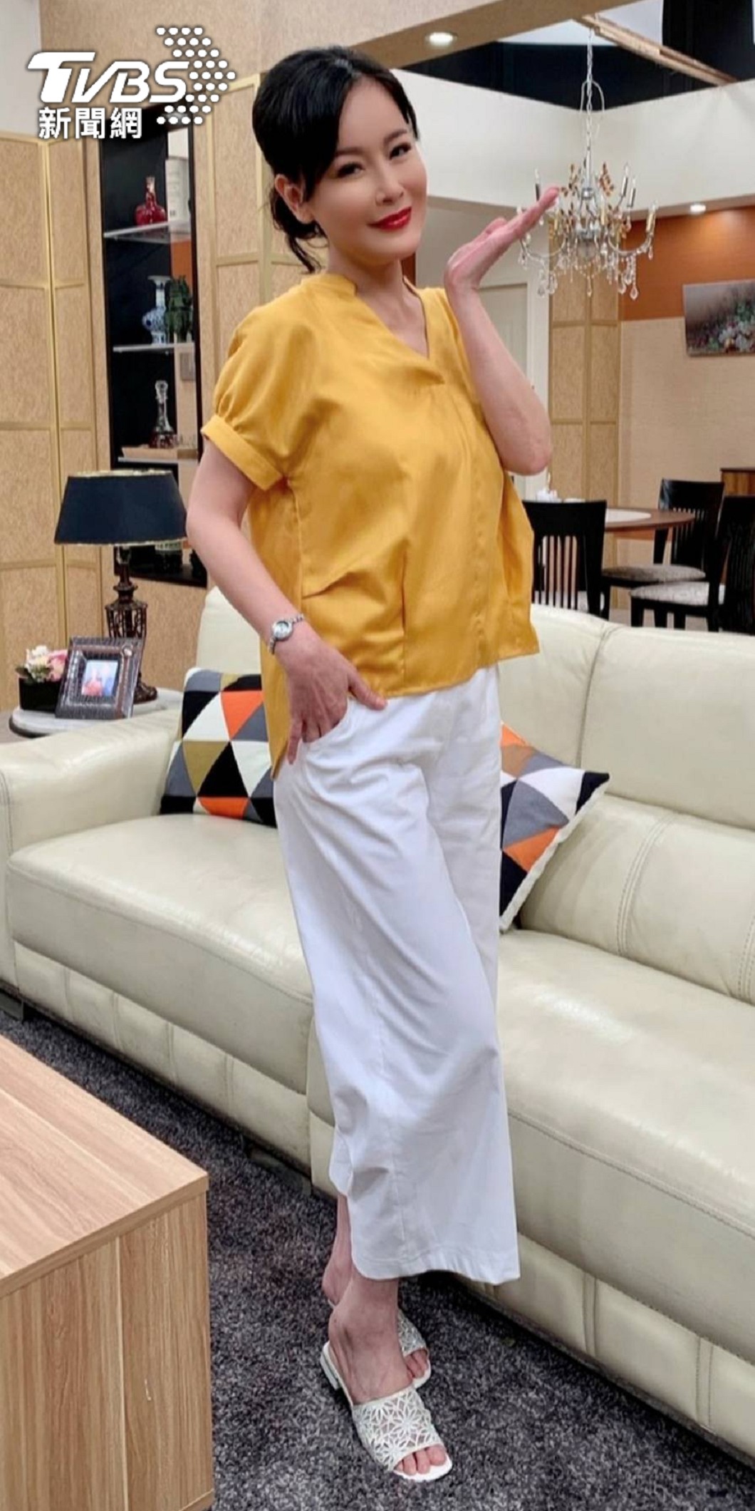 驚曝遭3病纏身 岳虹 左耳失去聽覺 崩潰撐不下去 病痛 黃金歲月 復出 Tvbs新聞網