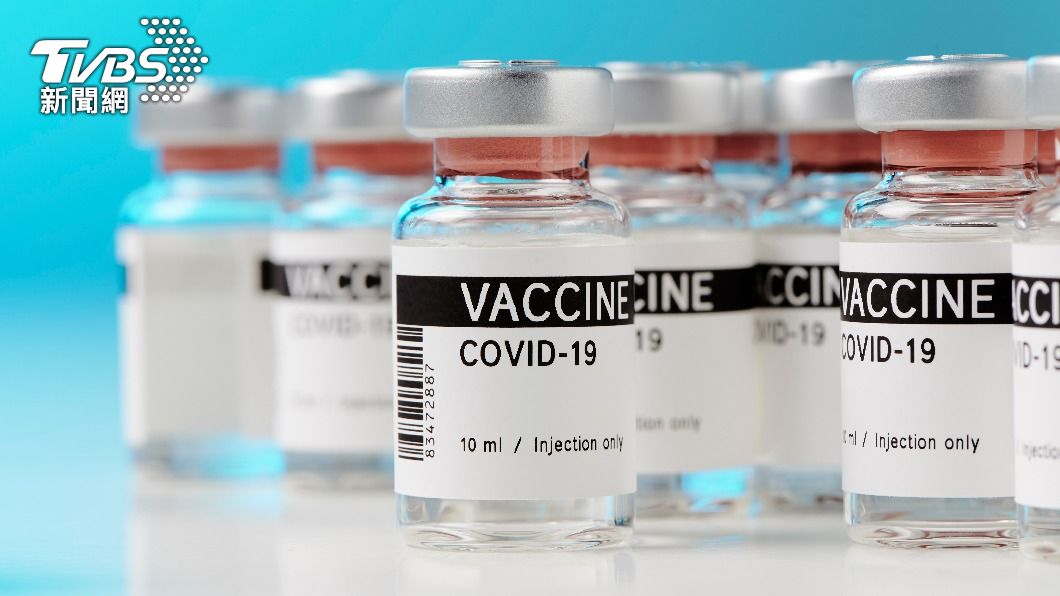 美國疾病管制暨預防中心表示，施打新冠疫苗不會增加孕婦流產風險。（示意圖／shutterstock達志影像）