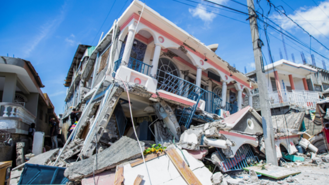 海地強震已造成304人死亡。（圖／翻攝自@ABSCBNNews推特）