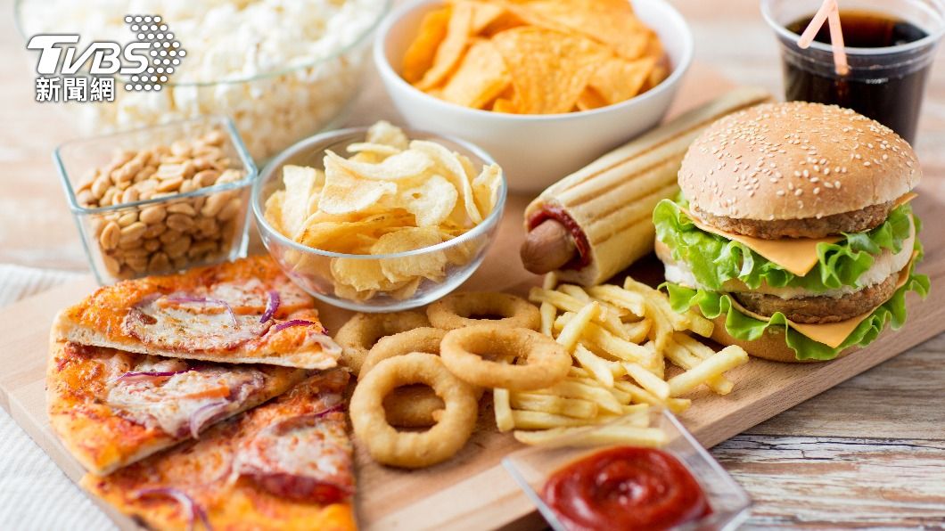 營養師表示，錯誤飲食習慣可能還會變胖。（示意圖／shutterstock達志影像）