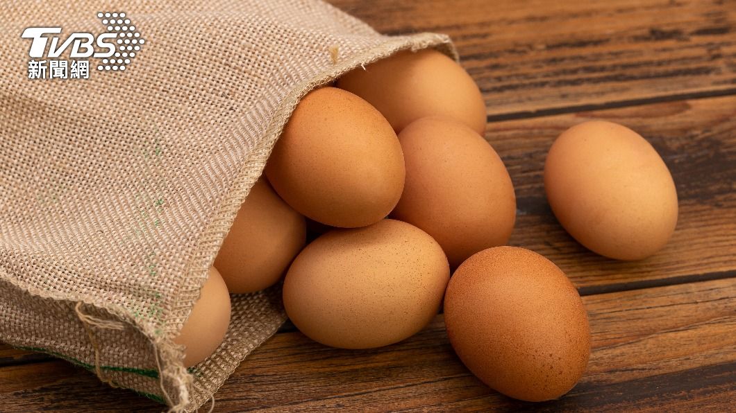 雞蛋營養價值高，健康成人可一天攝取一顆。（示意圖／shutterstock達志影像） 膽固醇高非雞蛋的錯！每天一顆嘸要緊　醫籲6種人多當心