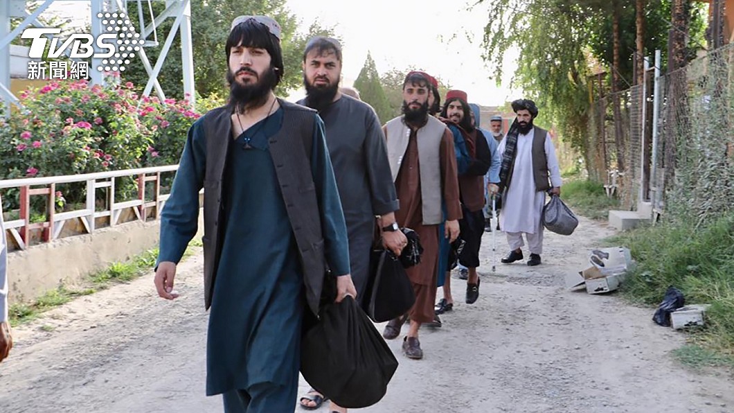 塔利班釋放喀布爾郊區監獄中數千名囚犯。（示意圖／達志影像美聯社）