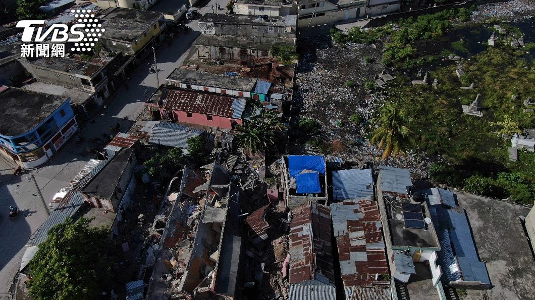 海地發生強震，多棟建築物毀損。（圖／達志影像美聯社）