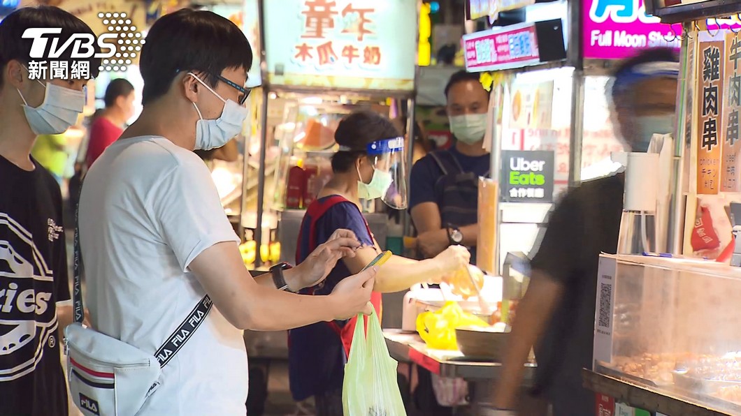 5倍券何時上路？業者盼「中秋連假」前陳時中卻說這時間點│行政院 