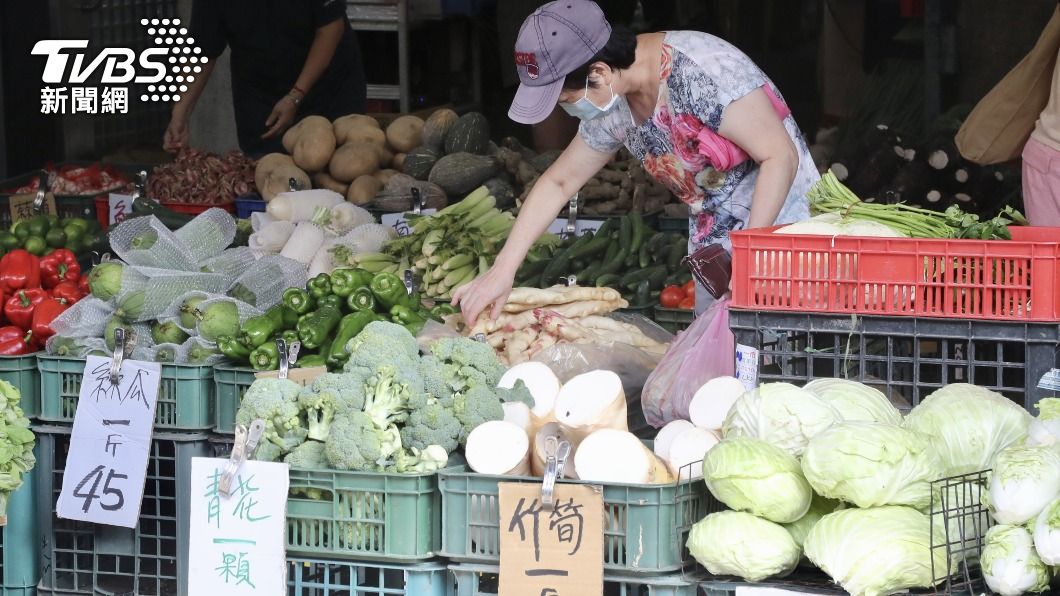 （圖／中央社） 蔬菜批發價回穩但仍高　葉菜單把還要40元