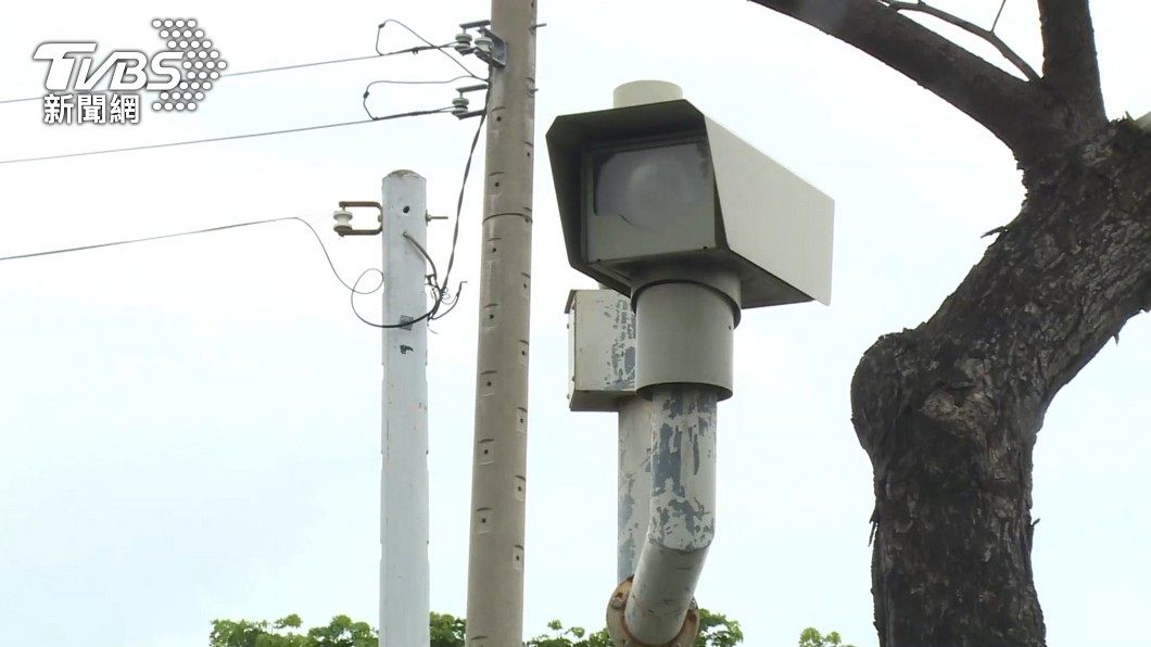 屏東138支測速桿！遭轟國恥第三名　警曝：僅36支實際啟用