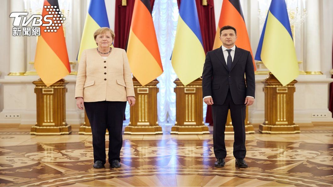 德國總理梅克爾會晤烏克蘭總統澤倫斯基。（圖／路透社）