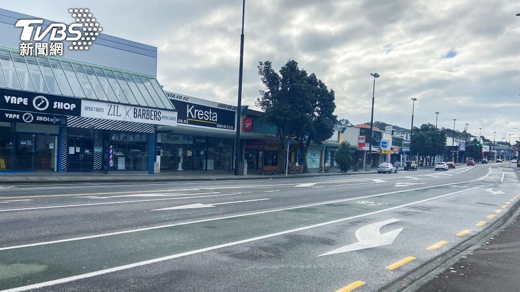 紐西蘭封城，街道上幾乎沒人。（圖／達志影像路透社） 紐西蘭Delta疫情確診破百　宣布延長四級警戒