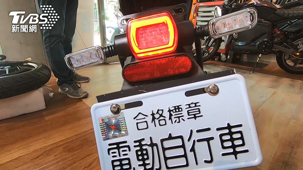 立法院初審通過微型電動二輪車應投保強制車險。（圖／TVBS）