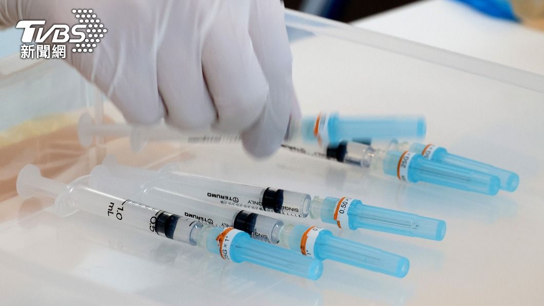 日本莫德納疫苗再增問題批號。（圖／達志影像路透社）