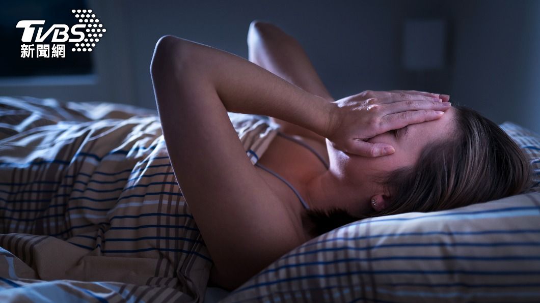 有些人睡不飽可能是身體正處在慢性發炎。 （示意圖／shutterstock達志影像）