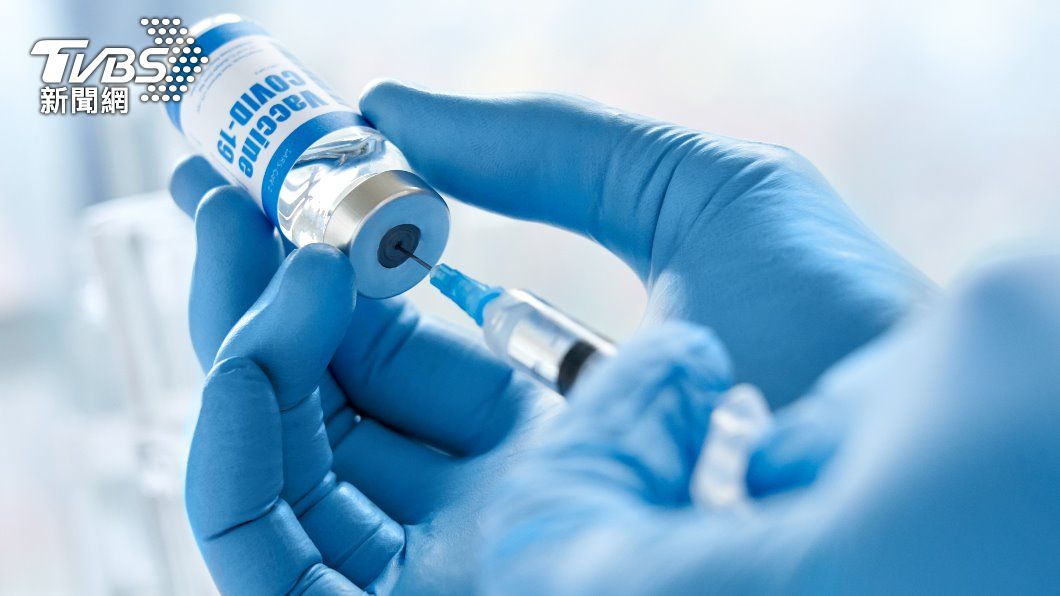 藥廠拒新冠疫苗比較測試。（圖／shutterstock）