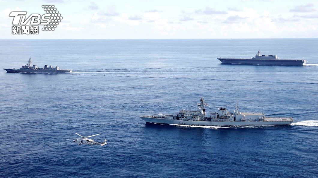中國大陸驅逐艦現身與那國島海域。（圖／達志影像路透社）