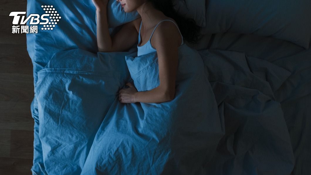 失眠可能是缺鈣警訊。（示意圖／shutterstock達志影像）