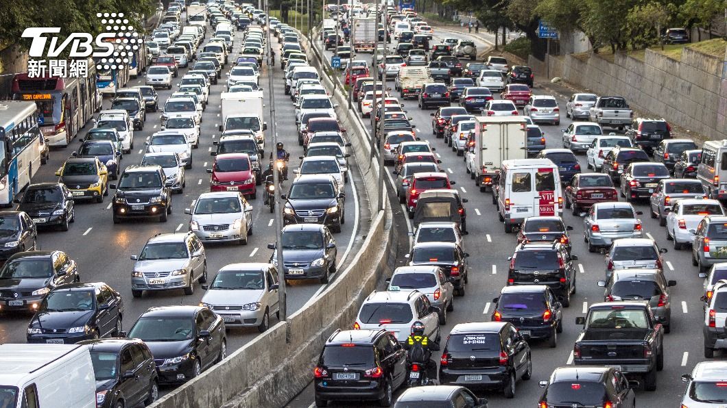 中秋連假國道有9路段易壅塞。（示意圖／shutterstock達志影像）