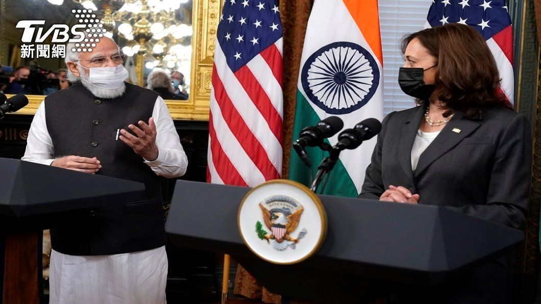 美國副總統賀錦麗和印度總理莫迪。（照片來源：AP）