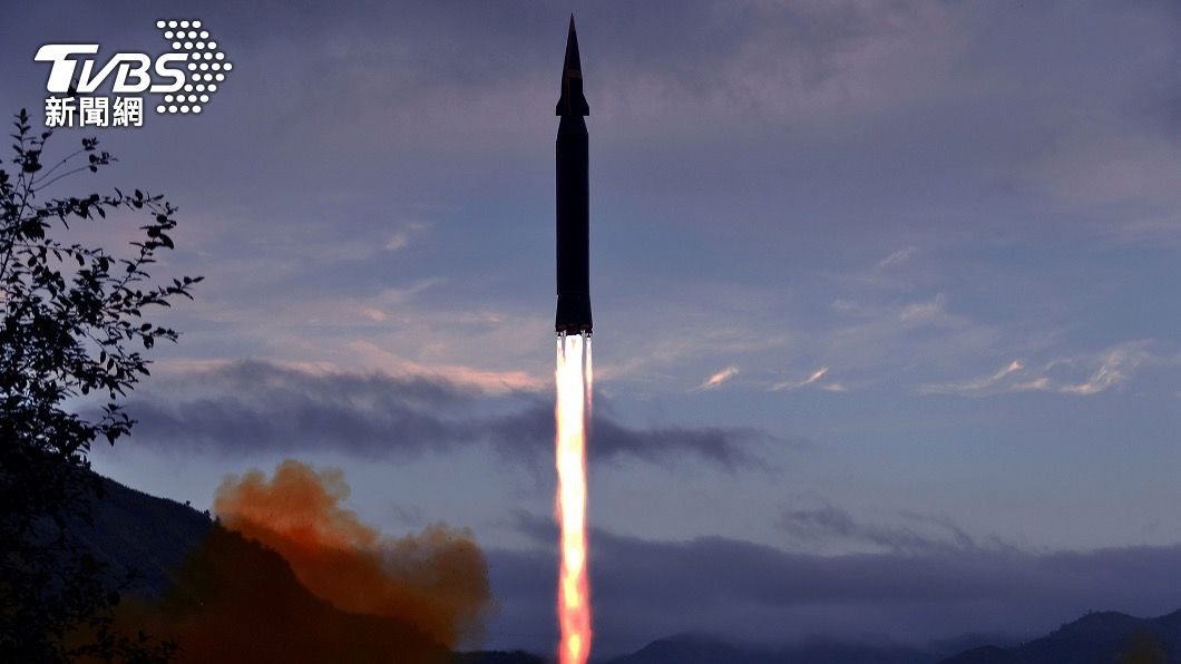 北韓官媒證實成功試射超高音速飛彈（圖／達志影像路透社） 狂秀肌肉！北韓官媒：成功試射最新超高音速飛彈