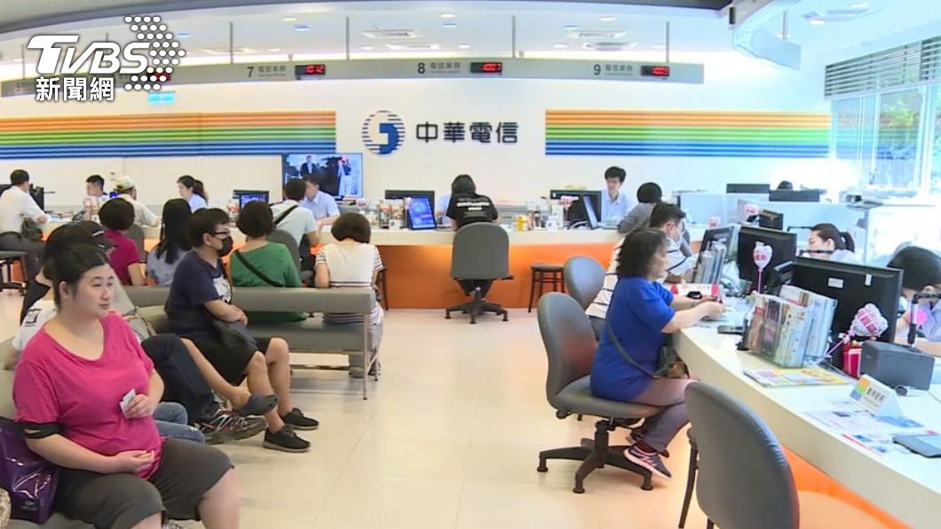 中華電信將部分調漲4G資費吃到飽門檻。（示意圖／TVBS資料畫面）