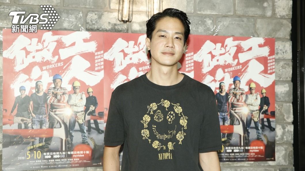 薛仕凌靠著《做工的人》勇奪第56屆金鐘迷你劇集／電視電影男配角獎。（圖／TVBS）
