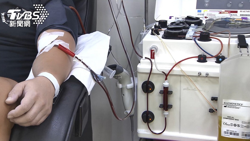 近日天氣寒冷，民眾捐血意願降低。（圖／TVBS）