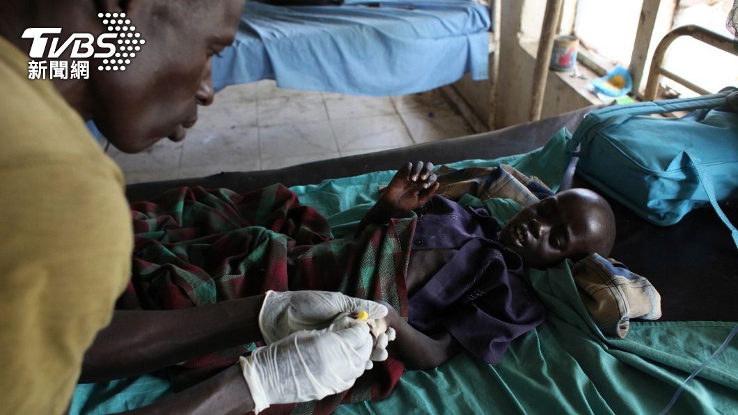 非洲每年有數十萬人死於瘧疾。（圖／達志影像路透社）