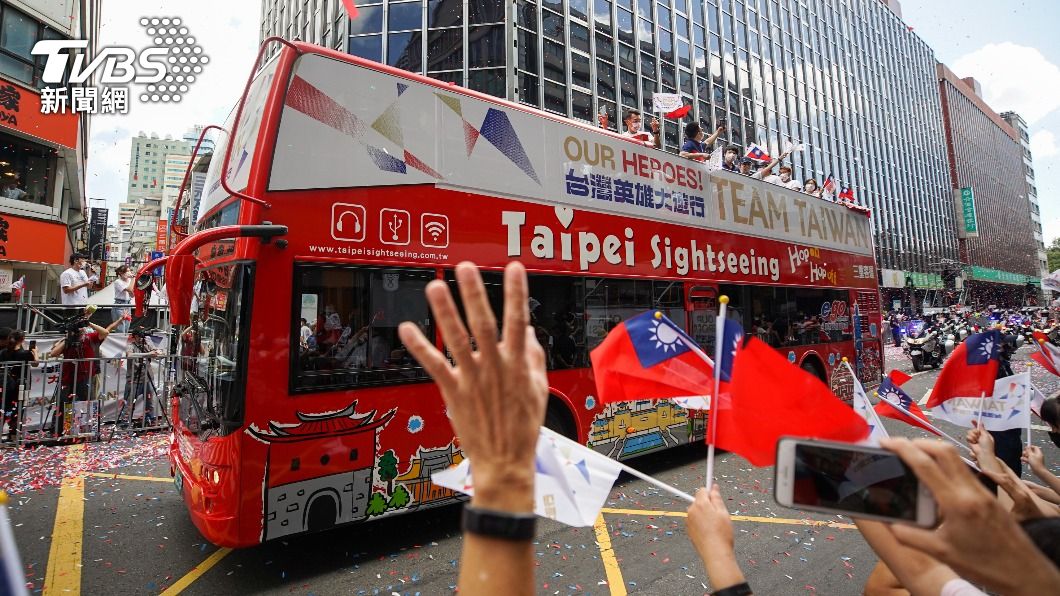 文總在台北舉行「OUR HEROES！台灣英雄大遊行」。（圖／中央社）