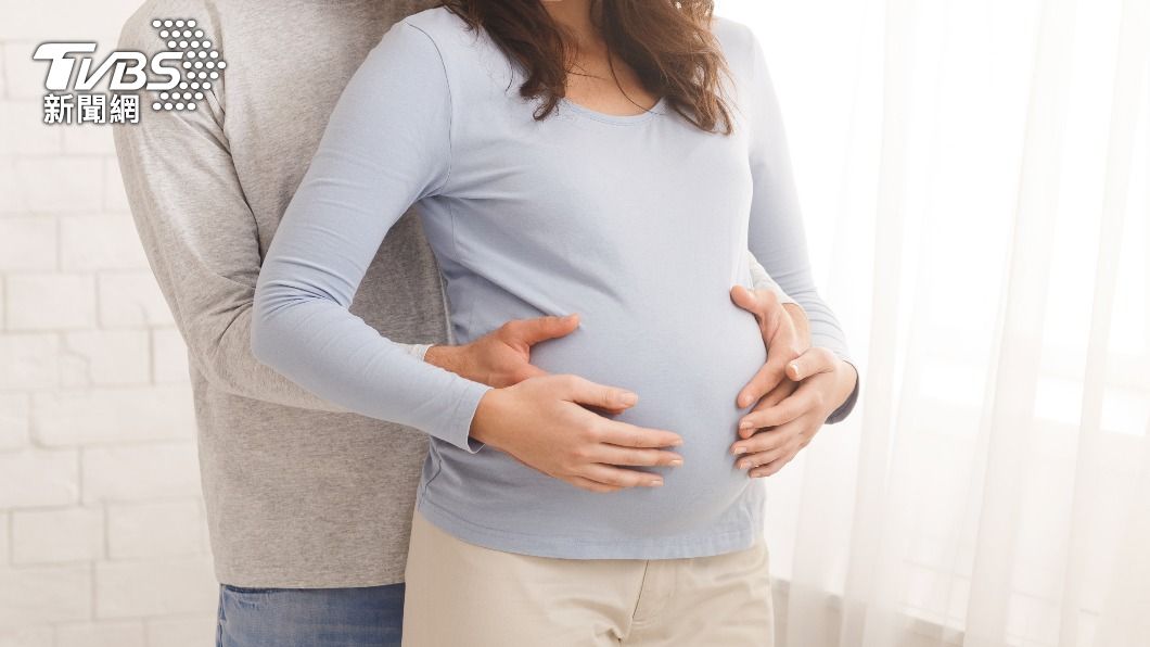根據統計，受疫情影響，亞太地區有大約140萬次的意外懷孕發生。。（示意圖／shutterstock達志影像） 疫情造成140萬次「意外懷孕」！醫曝要「雙重防護」