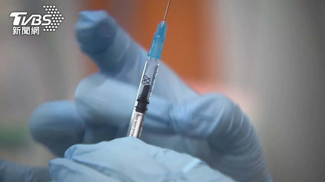 全民陸續施打疫苗。（示意圖／TVBS） 24歲男打AZ發燒「18天後猝死床上」　初判死因出爐