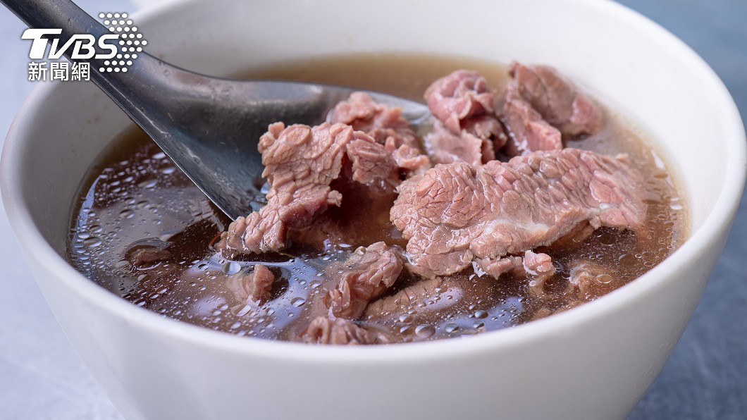 台南的牛肉湯相當有名。（示意圖／shutterstock 達志影像）