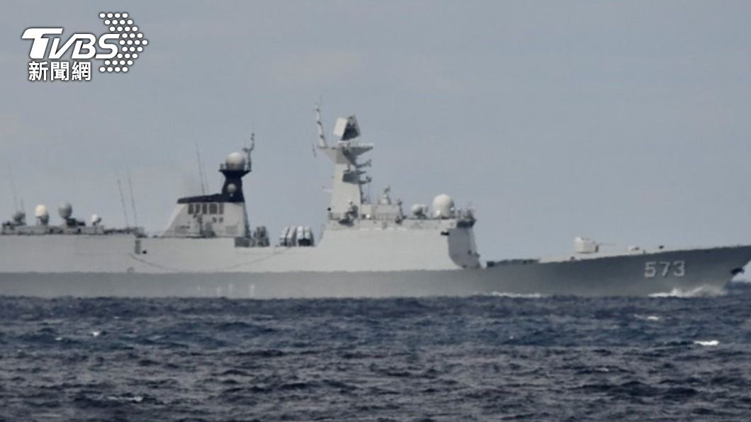 中國大陸及俄羅斯艦隊在10月中旬通過津輕海峽。（圖／達志影像路透社）