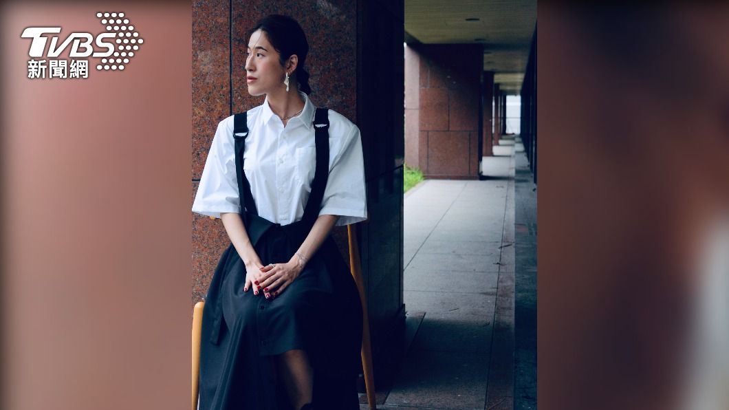 百白合作偶像陳柏霖看到失魂 擒北影女配爸爸竟無預警道歉│TVBS新聞網