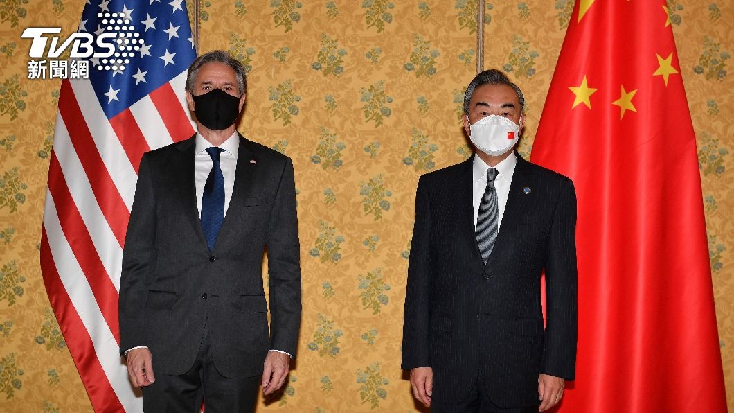 美國國務卿布林肯（左）、中國大陸外交部長王毅（右）。（圖／達志影像美聯社）