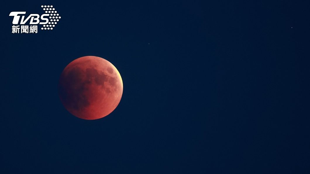 Taiwan to see partial lunar eclipse on Sunday (TVBS News) Taiwan to see partial lunar eclipse on Sunday