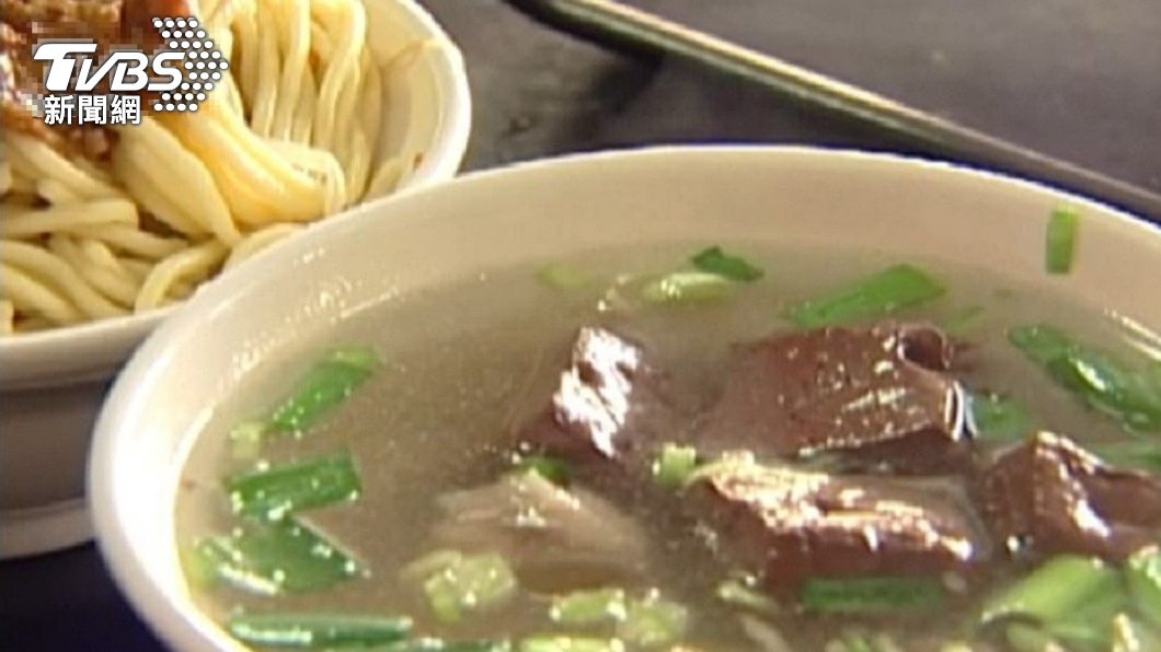 豬血湯是台灣常見的美食小吃之一。（圖／TVBS）