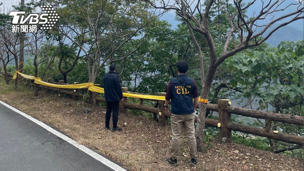 警方在六龜山區尋獲蘇男遺體。（圖／警方提供）