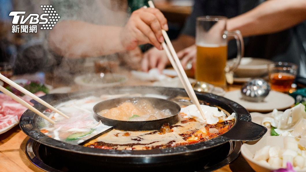 暴飲暴食後往往讓人很罪惡。（示意圖／shutterstock達志影像）