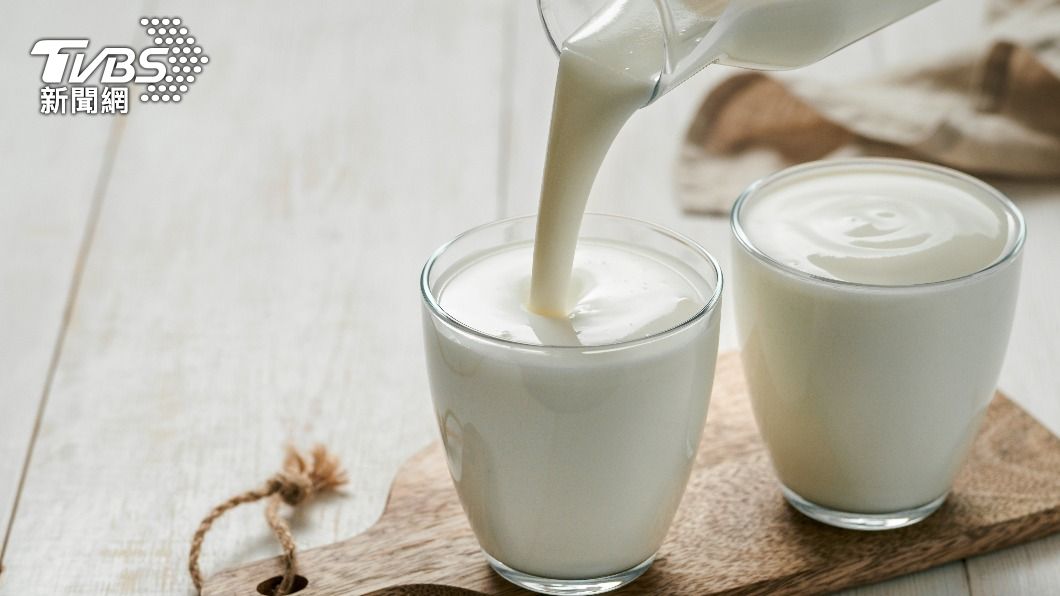 奶類製品是短時間能充飢耐餓的熱門選項。（示意圖／shutterstock達志影像）