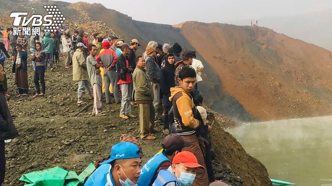緬甸一座礦場崩塌，數十人失蹤。（圖／達志影像美聯社）