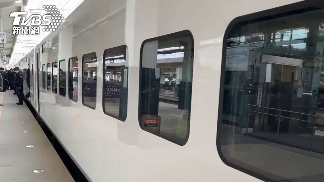 EMU3000新型城際列車今（26）日首航。（圖／TVBS）