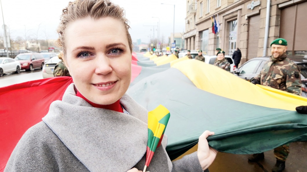 立陶宛議員薩卡利埃內表示，捍衛民主是不可跨越的紅線。（圖／翻攝自Dovilé Sakaliene臉書）
