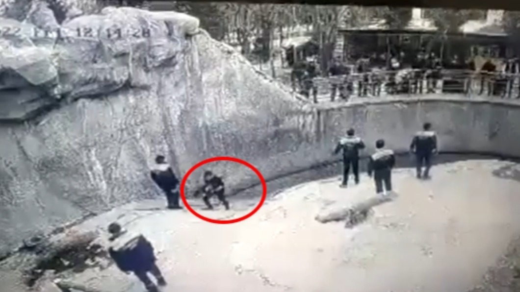 Ա״СŮֳͯ ͼ/Tashkent Zoo/east2west news 
