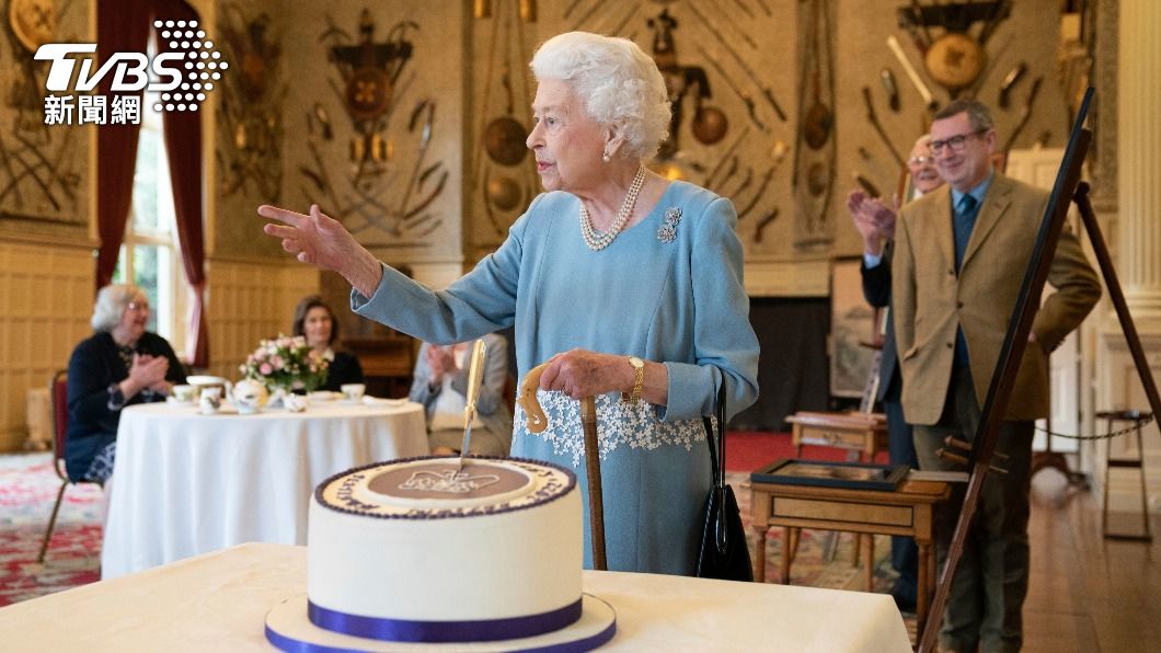 英國女王伊麗莎白二世登基70年。（圖／達志影像美聯社）