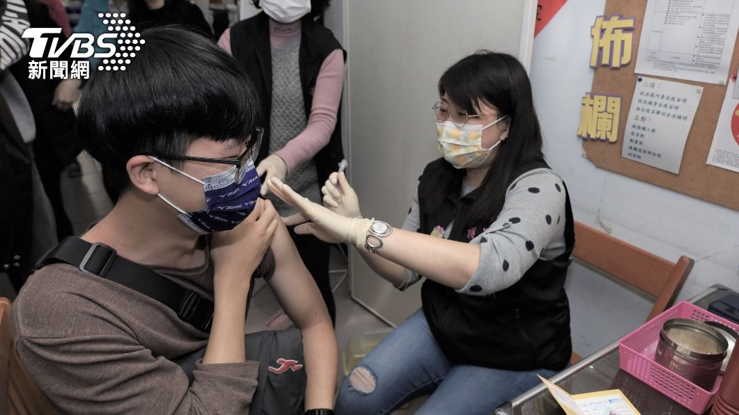 新竹縣市打疫苗送禮券活動延長2月底。（圖／中央社）