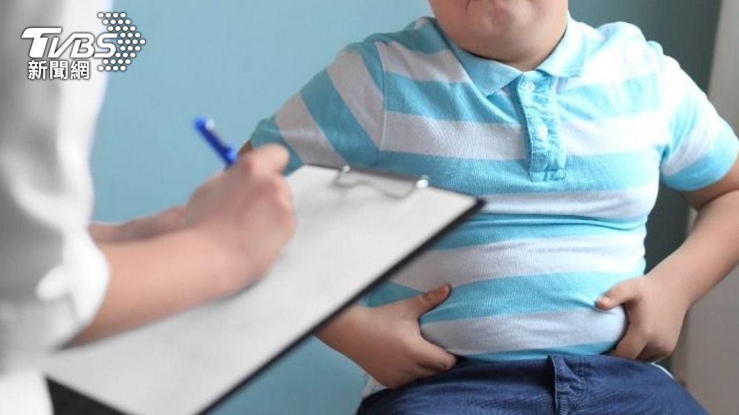 小六男童因為飲食習慣不對胖到80公斤。（示意圖／shutterstock達志影像）