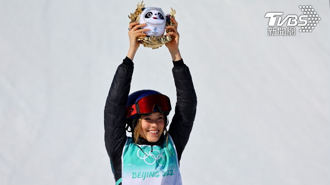 谷愛凌在自由式滑雪女子大跳台奪下金牌。（圖／達志影像路透社）