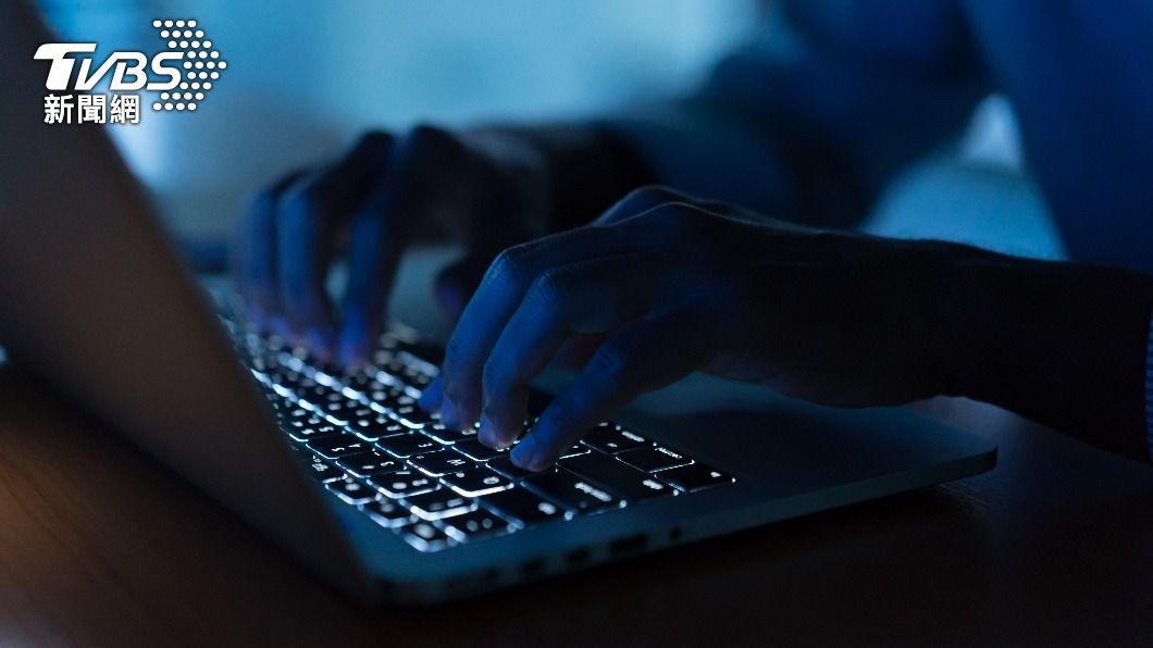 烏克蘭國防部表示，其入口網站遭駭客發動前所未見的阻斷服務攻擊。（示意圖／shutterstock 達志影像）