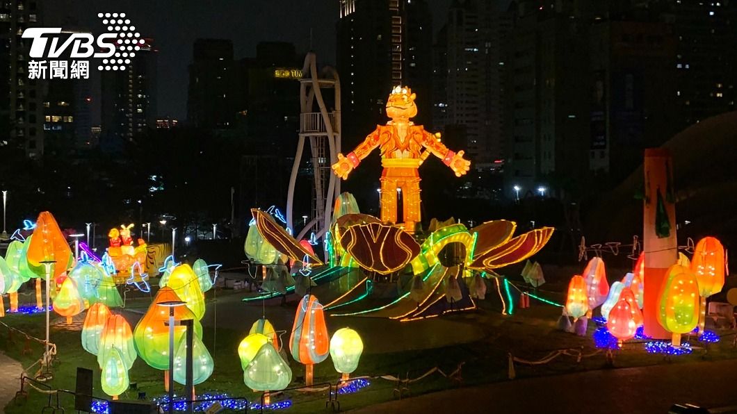 中台灣元宵燈會今晚在台中文心森林公園開幕。（圖／中央社）