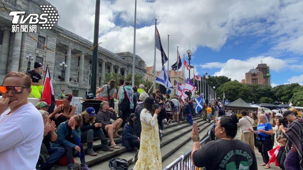 紐西蘭驚爆反疫苗強制令抗議活動。（圖／達志影像路透社）