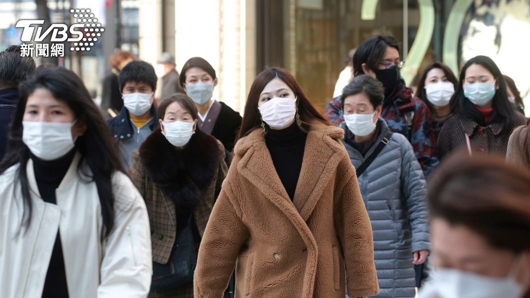 日本新冠疫情燒不停。（圖／達志影像美聯社）